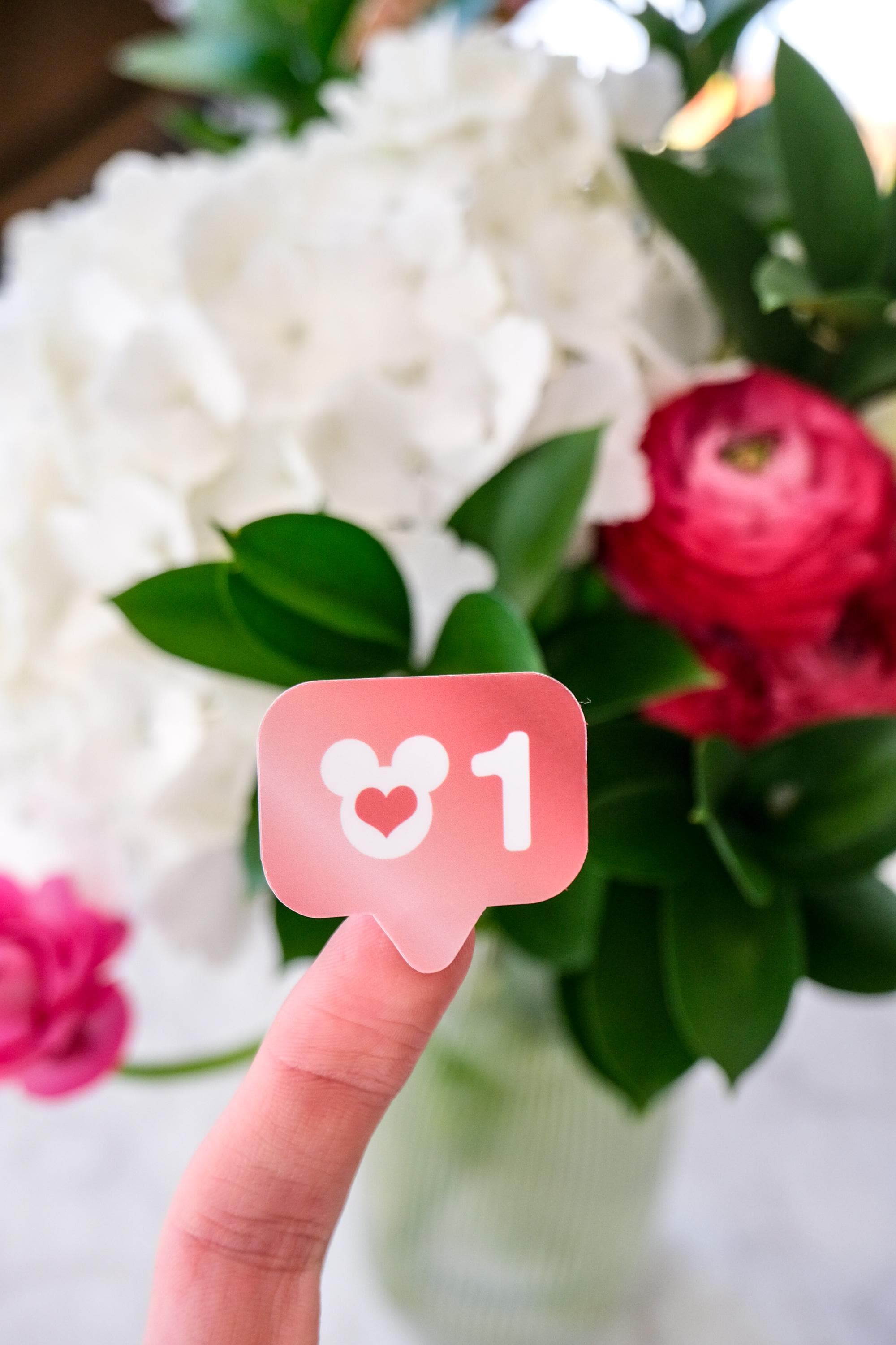 Mini Disney Love Notification Valentine's Sticker