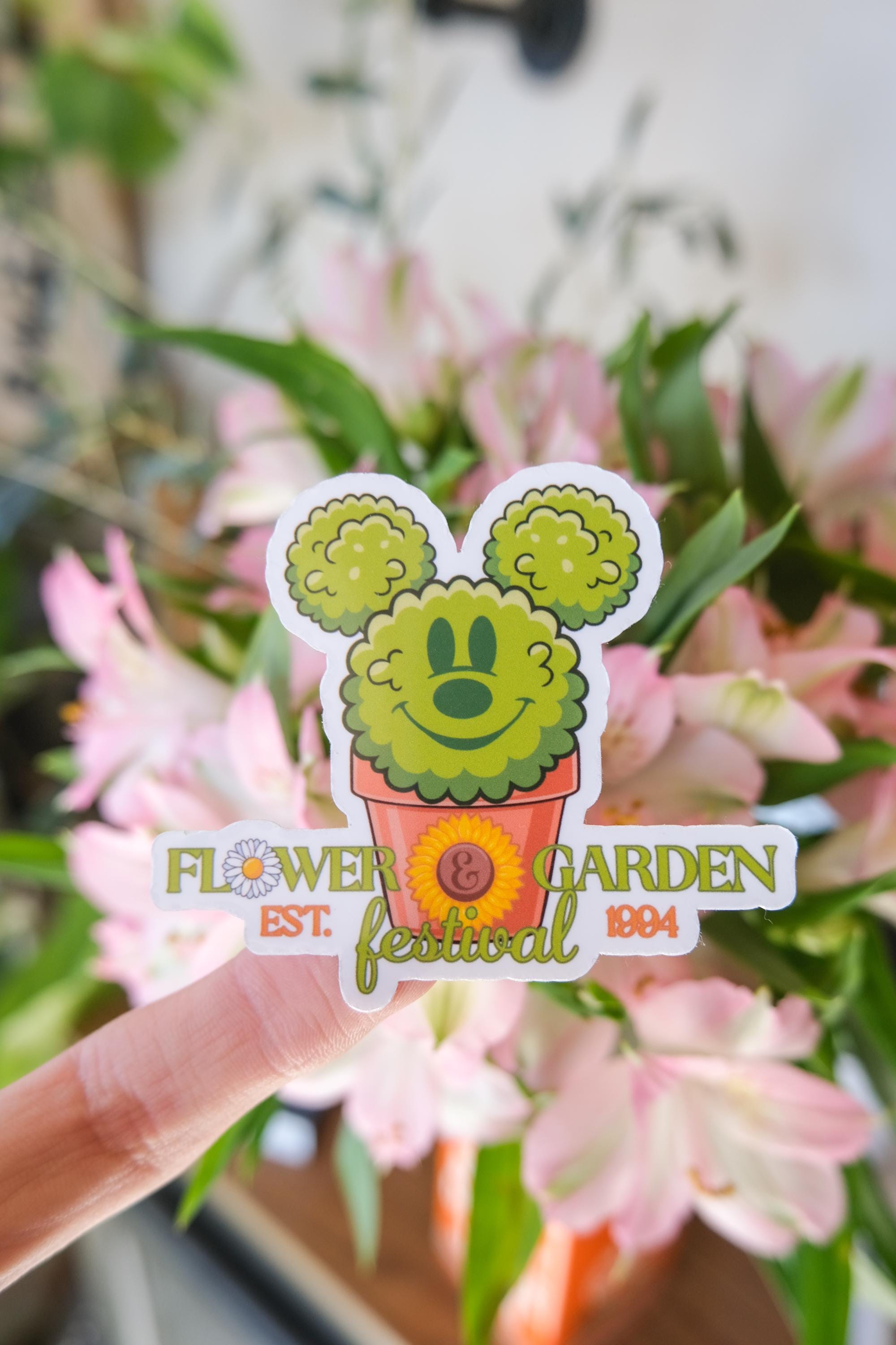 Mickey Flower & Garden Topiary Sticker